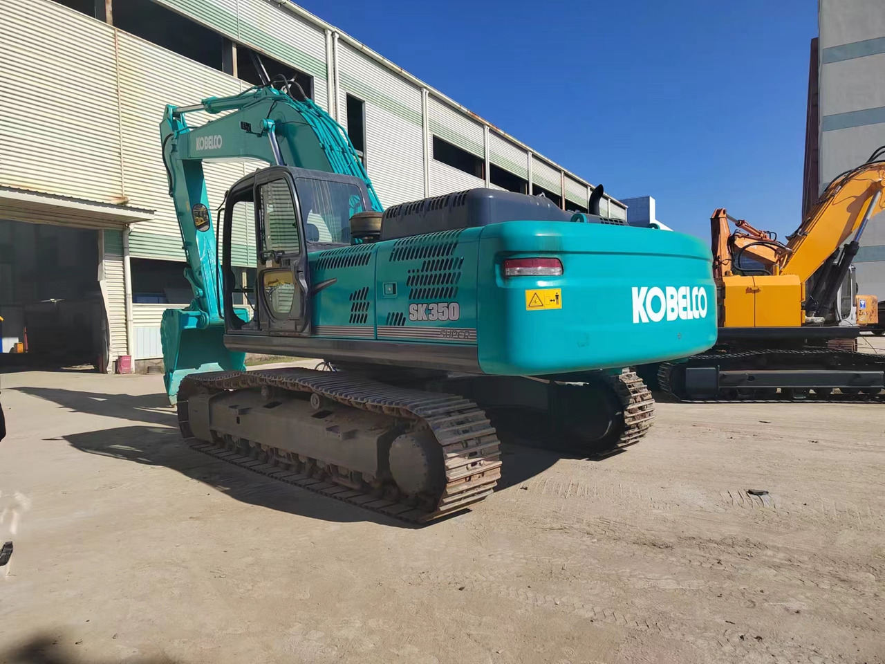 KOBELCO SK350LC-8 - Гусеничный экскаватор: фото 4 KOBELCO SK350LC-8 - Гусеничный экскаватор: фото 4
