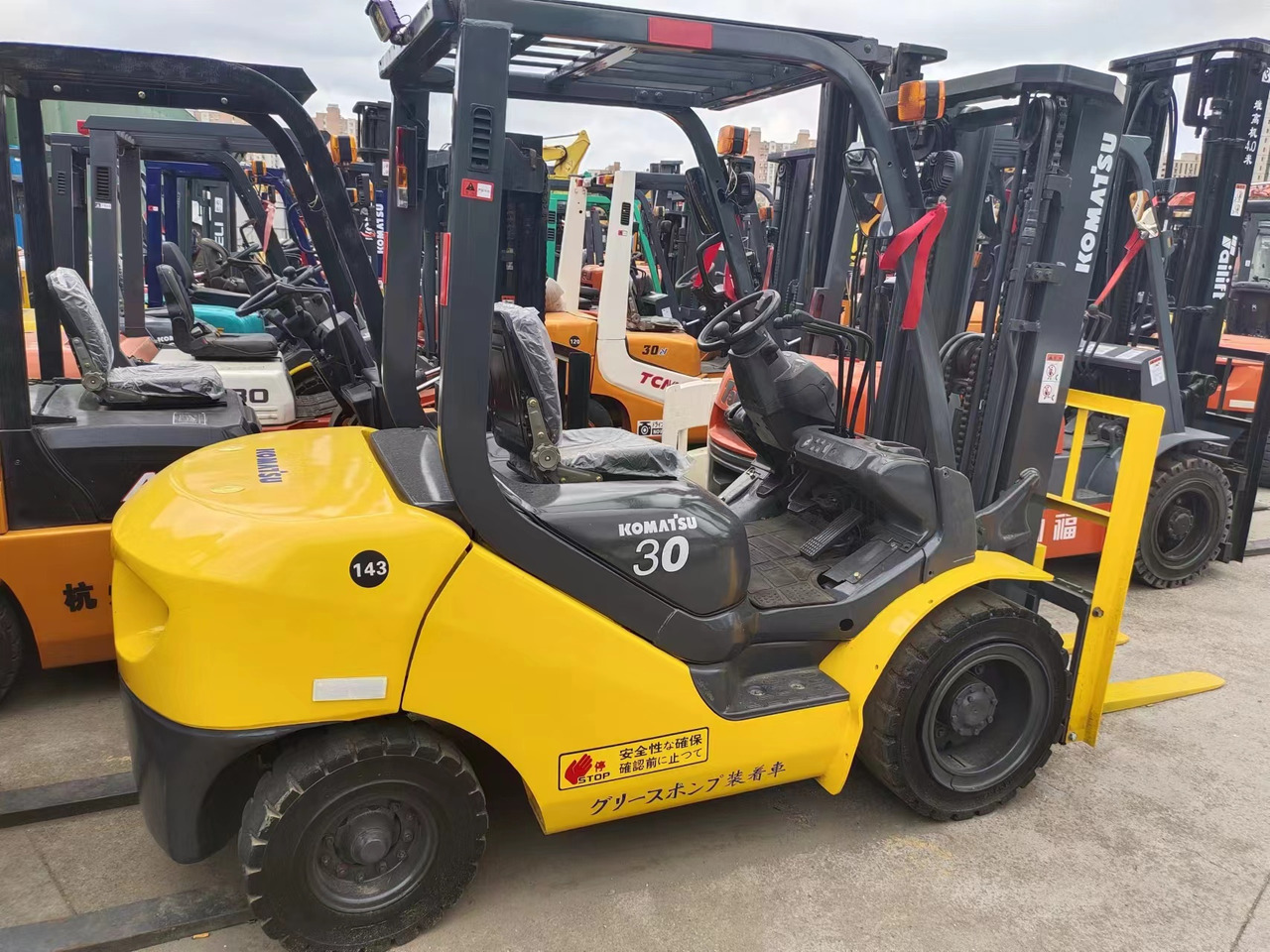 KOMATSU FD30 FD50 FD70 Japanese diesel forklift - Дизельный погрузчик: фото 5 KOMATSU FD30 FD50 FD70 Japanese diesel forklift - Дизельный погрузчик: фото 5