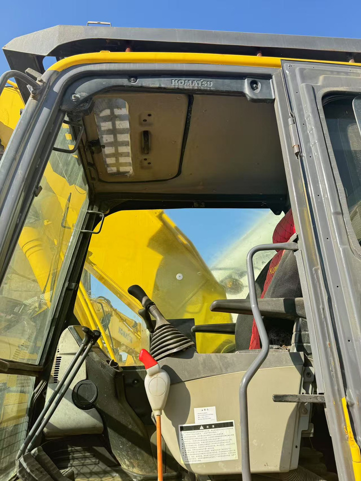 KOMATSU PC200-8 - Гусеничный экскаватор: фото 5 KOMATSU PC200-8 - Гусеничный экскаватор: фото 5