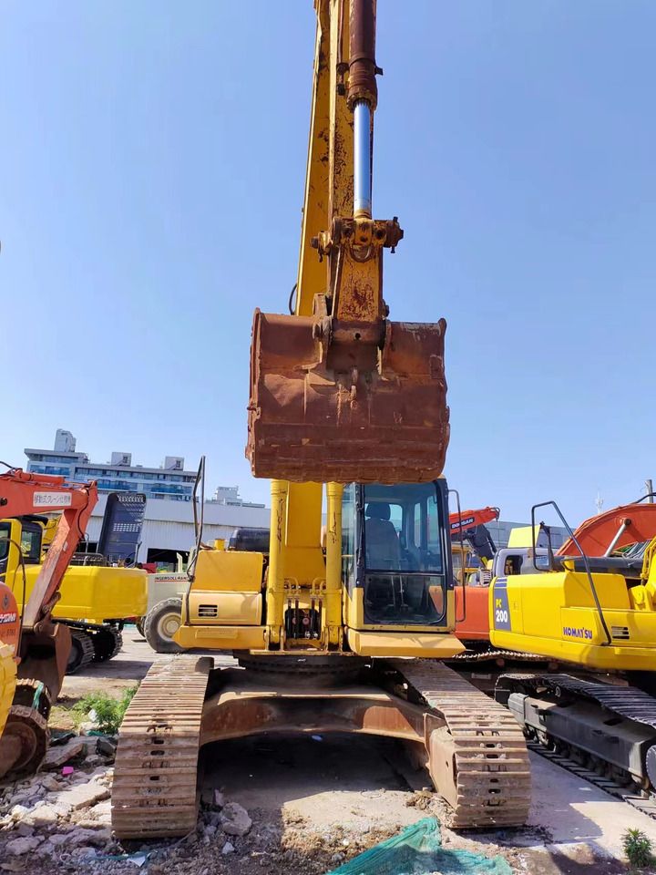 KOMATSU PC300-7 - Гусеничный экскаватор: фото 3 KOMATSU PC300-7 - Гусеничный экскаватор: фото 3