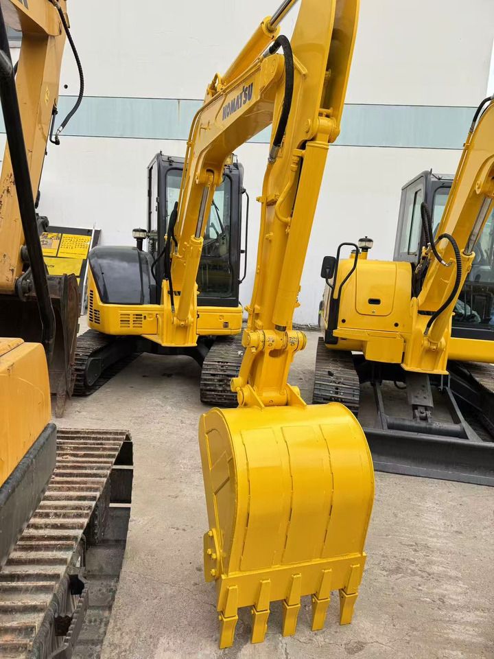 KOMATSU PC55MR - Мини-экскаватор: фото 2 KOMATSU PC55MR - Мини-экскаватор: фото 2