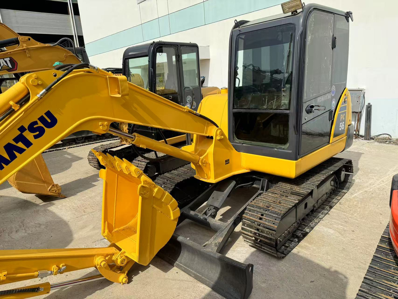 KOMATSU PC56 - Мини-экскаватор: фото 1 KOMATSU PC56 - Мини-экскаватор: фото 1