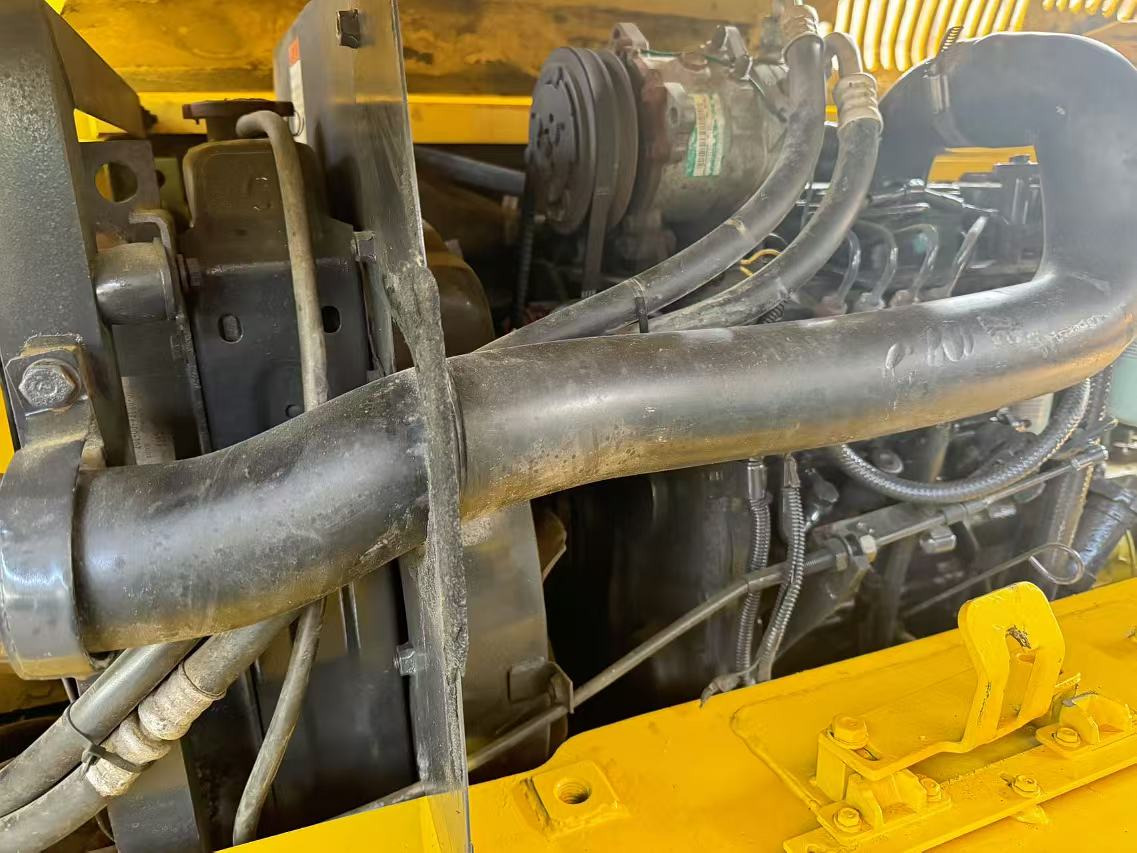 KOMATSU PC60-7 - Мини-экскаватор: фото 4 KOMATSU PC60-7 - Мини-экскаватор: фото 4