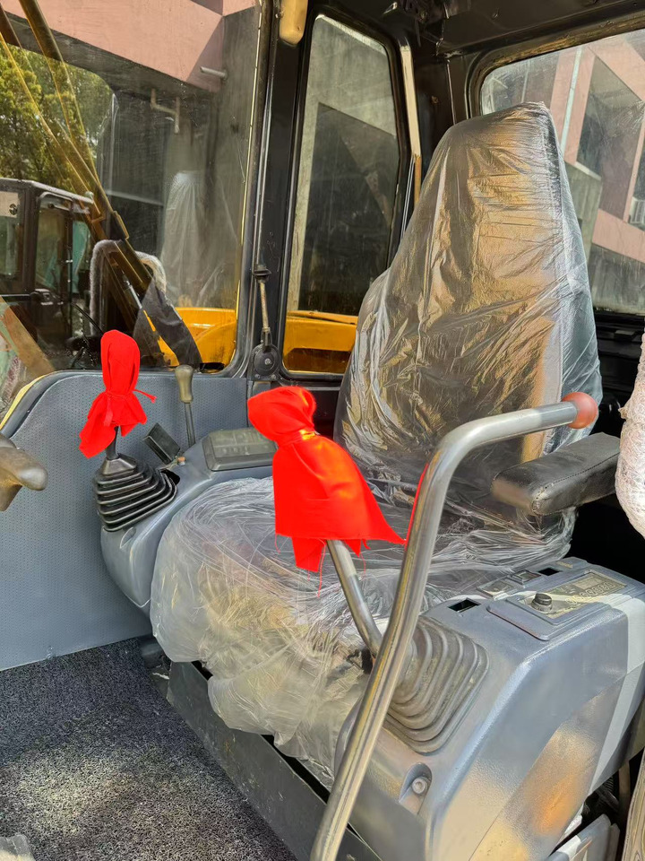 KOMATSU PC60-7 - Мини-экскаватор: фото 4 KOMATSU PC60-7 - Мини-экскаватор: фото 4