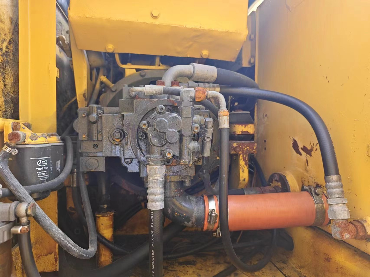 KOMATSU PW130 - Колёсный экскаватор: фото 5 KOMATSU PW130 - Колёсный экскаватор: фото 5