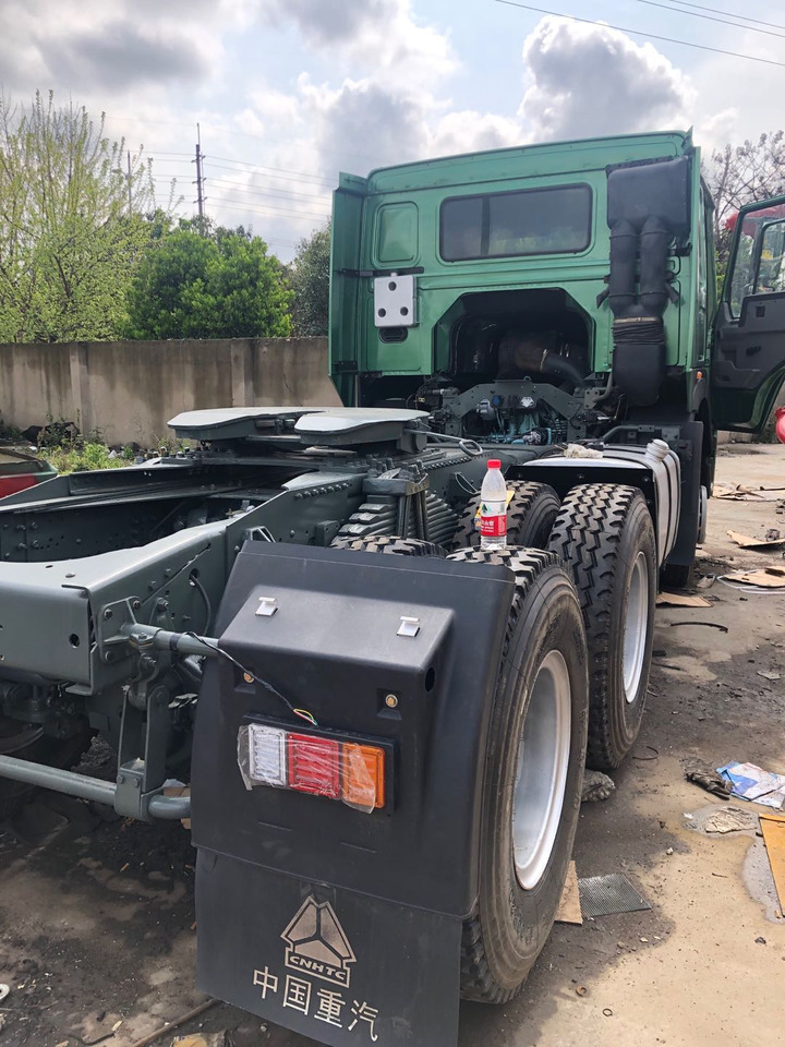 HOWO 420 - Тягач: фото 3 HOWO 420 - Тягач: фото 3