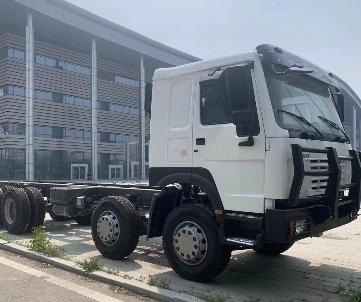 HOWO 6X4 - Тягач: фото 2 HOWO 6X4 - Тягач: фото 2