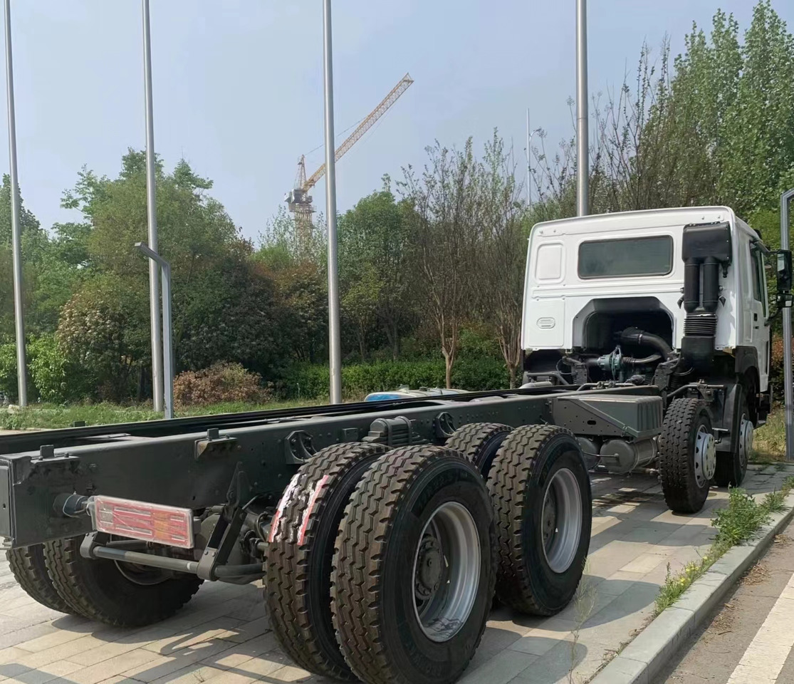 HOWO 6X4 - Тягач: фото 5 HOWO 6X4 - Тягач: фото 5