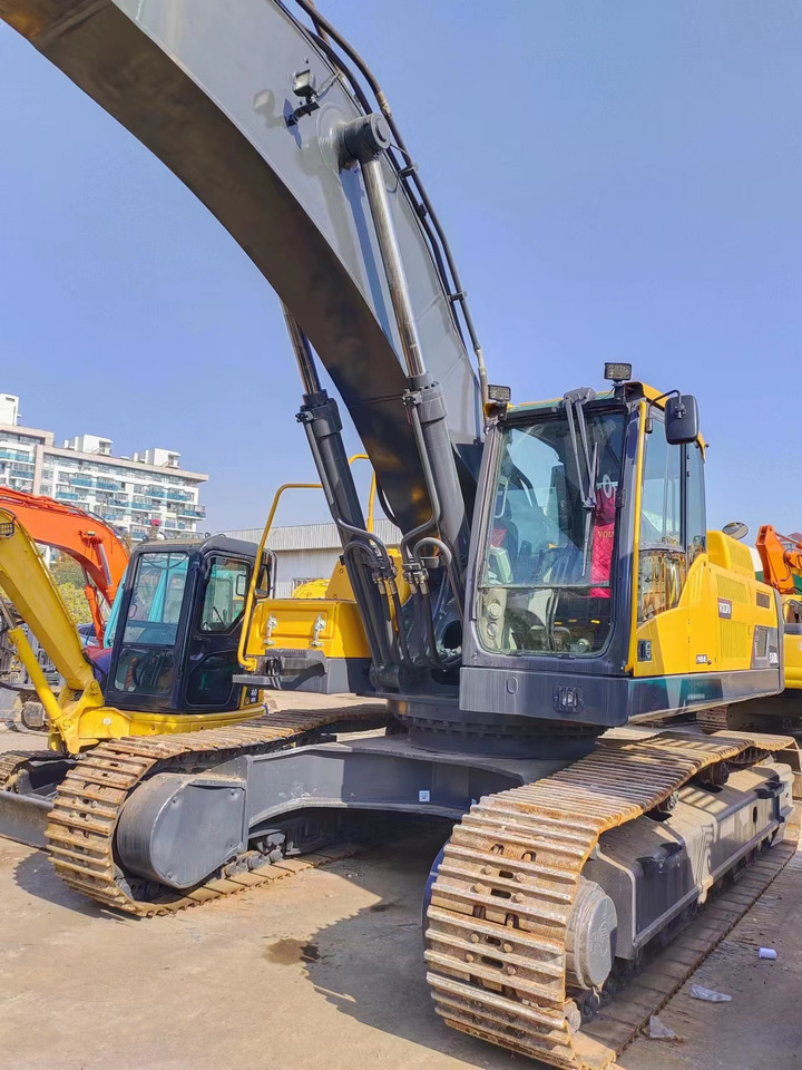 VOLVO EC460 - Гусеничный экскаватор: фото 2 VOLVO EC460 - Гусеничный экскаватор: фото 2