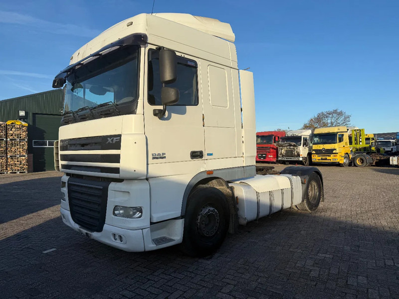DAF XF 105.460 Tractor unit - Тягач: фото 3 DAF XF 105.460 Tractor unit - Тягач: фото 3