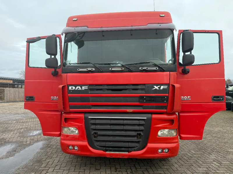 DAF XF 105.460 Tractor unit - Тягач: фото 2 DAF XF 105.460 Tractor unit - Тягач: фото 2