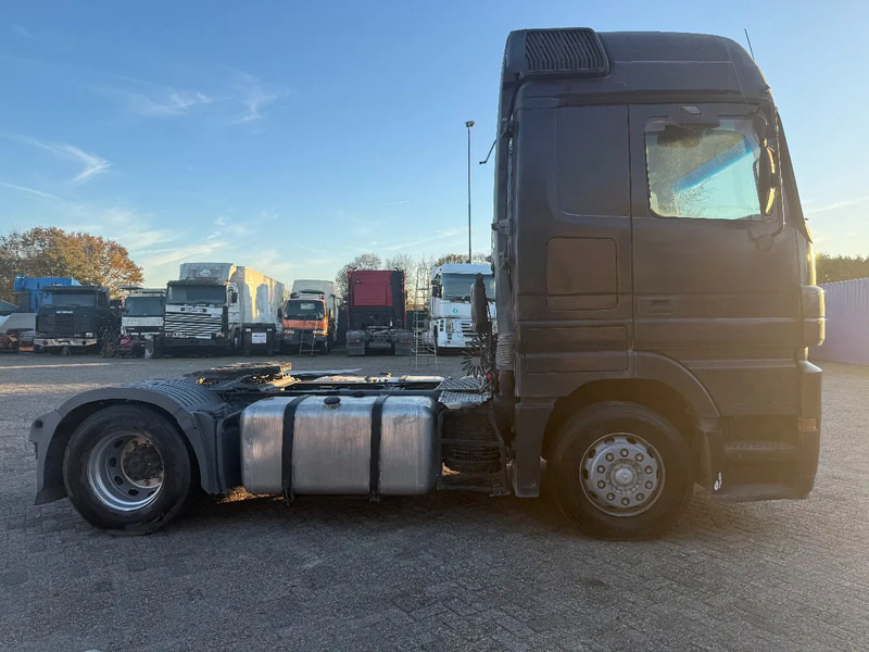 Mercedes-Benz Actros 1844 3 pedals - Тягач: фото 4 Mercedes-Benz Actros 1844 3 pedals - Тягач: фото 4