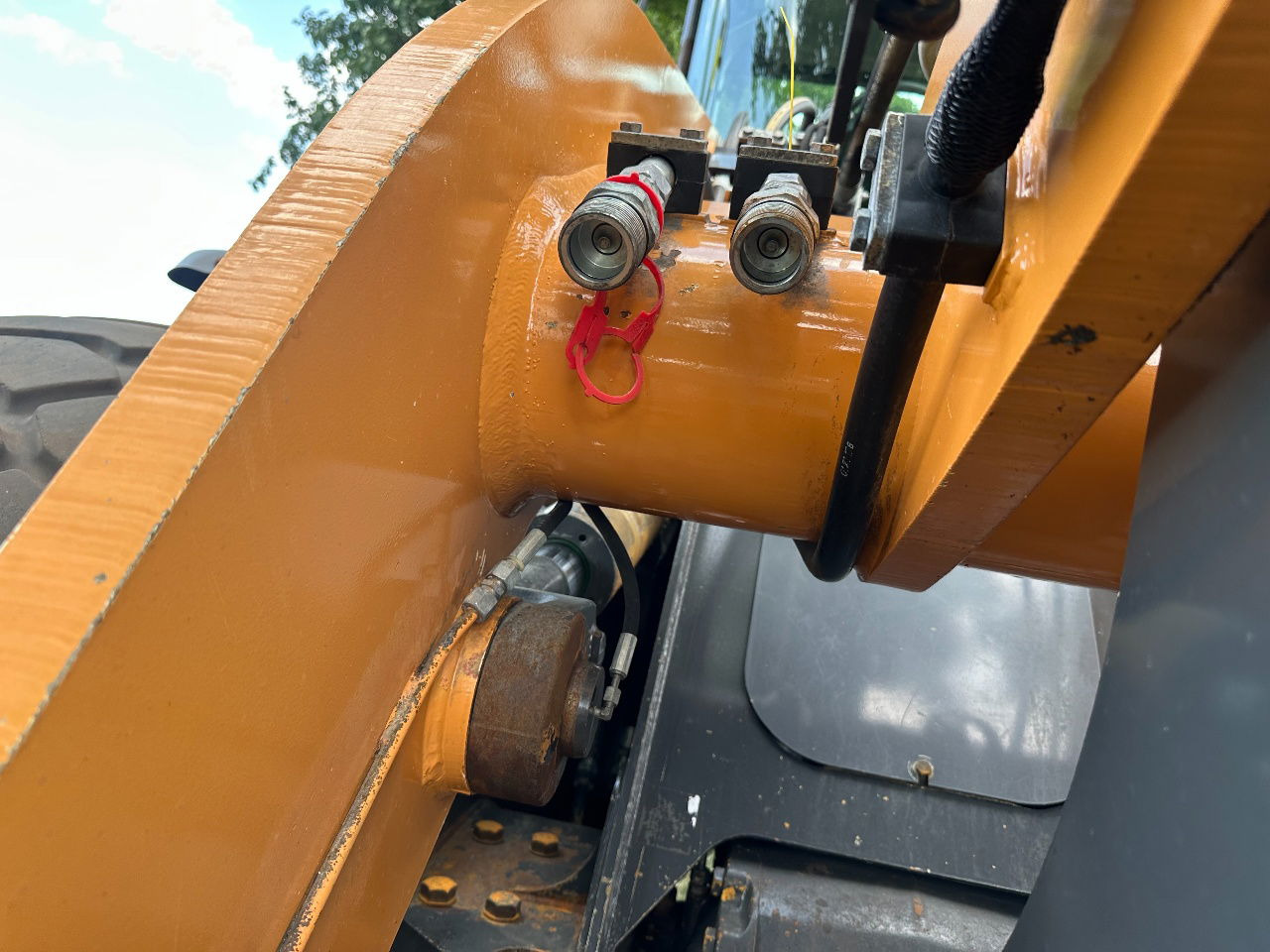 Колёсный погрузчик Case 721G: фото 20