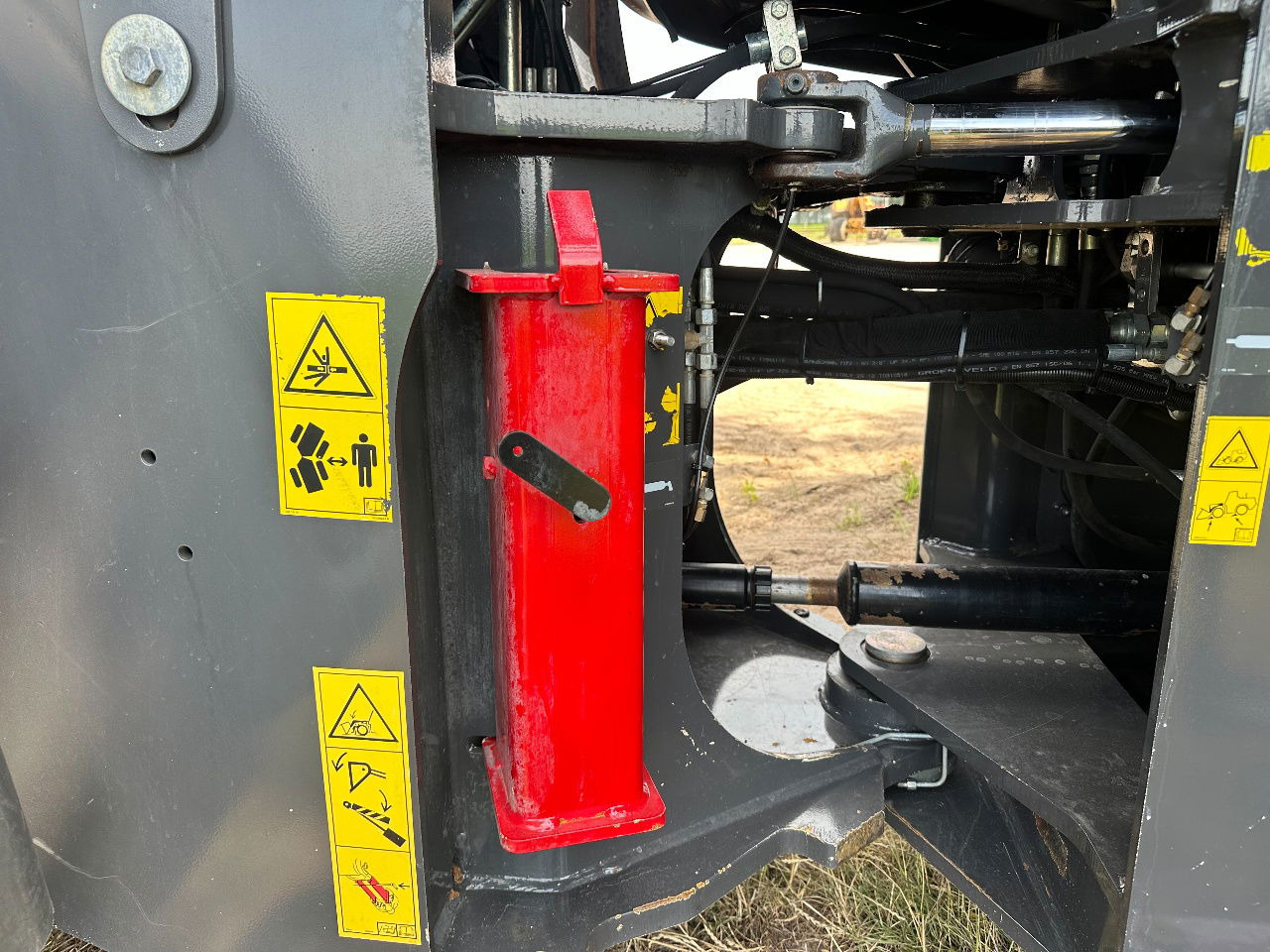 Колёсный погрузчик Case 721G: фото 17