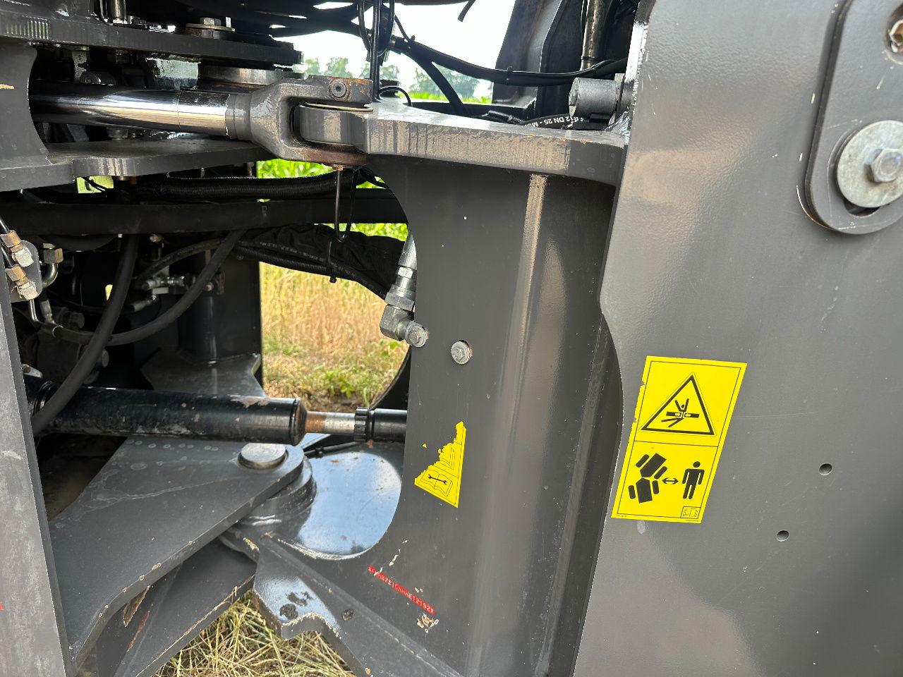 Колёсный погрузчик Case 721G: фото 12