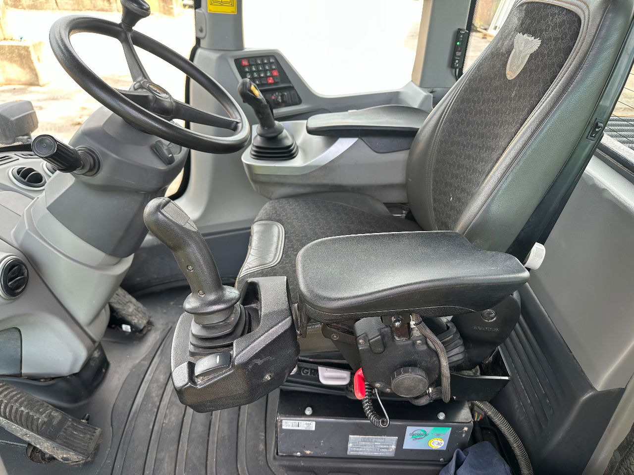 Колёсный погрузчик Case 721G: фото 8