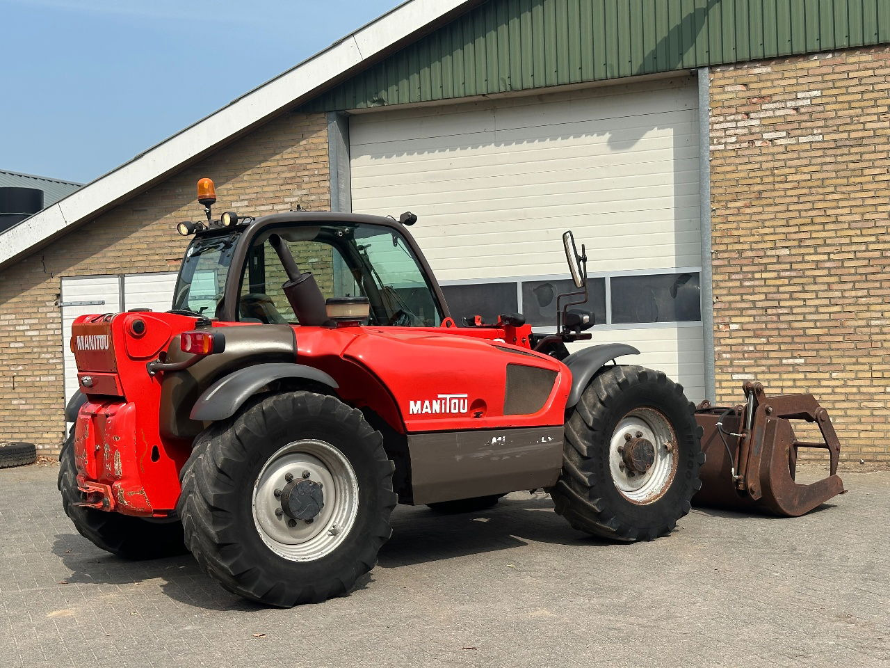 Телескопический погрузчик Manitou MLT634 LSU: фото 13 Телескопический погрузчик Manitou MLT634 LSU: фото 13