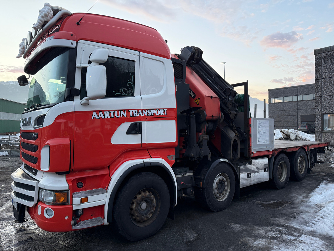 Scania R560 - Автоманипулятор, Грузовик бортовой/ Платформа: фото 2 Scania R560 - Автоманипулятор, Грузовик бортовой/ Платформа: фото 2
