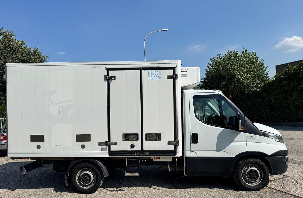 Малотоннажный рефрижератор IVECO DAILY 35S15 - FRIGO FRC - PATENTE B: фото 14 Малотоннажный рефрижератор IVECO DAILY 35S15 - FRIGO FRC - PATENTE B: фото 14