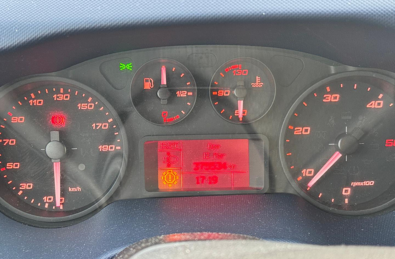 IVECO DAILY 35S16 - FRIGO - 2019 - Малотоннажный рефрижератор: фото 5 IVECO DAILY 35S16 - FRIGO - 2019 - Малотоннажный рефрижератор: фото 5