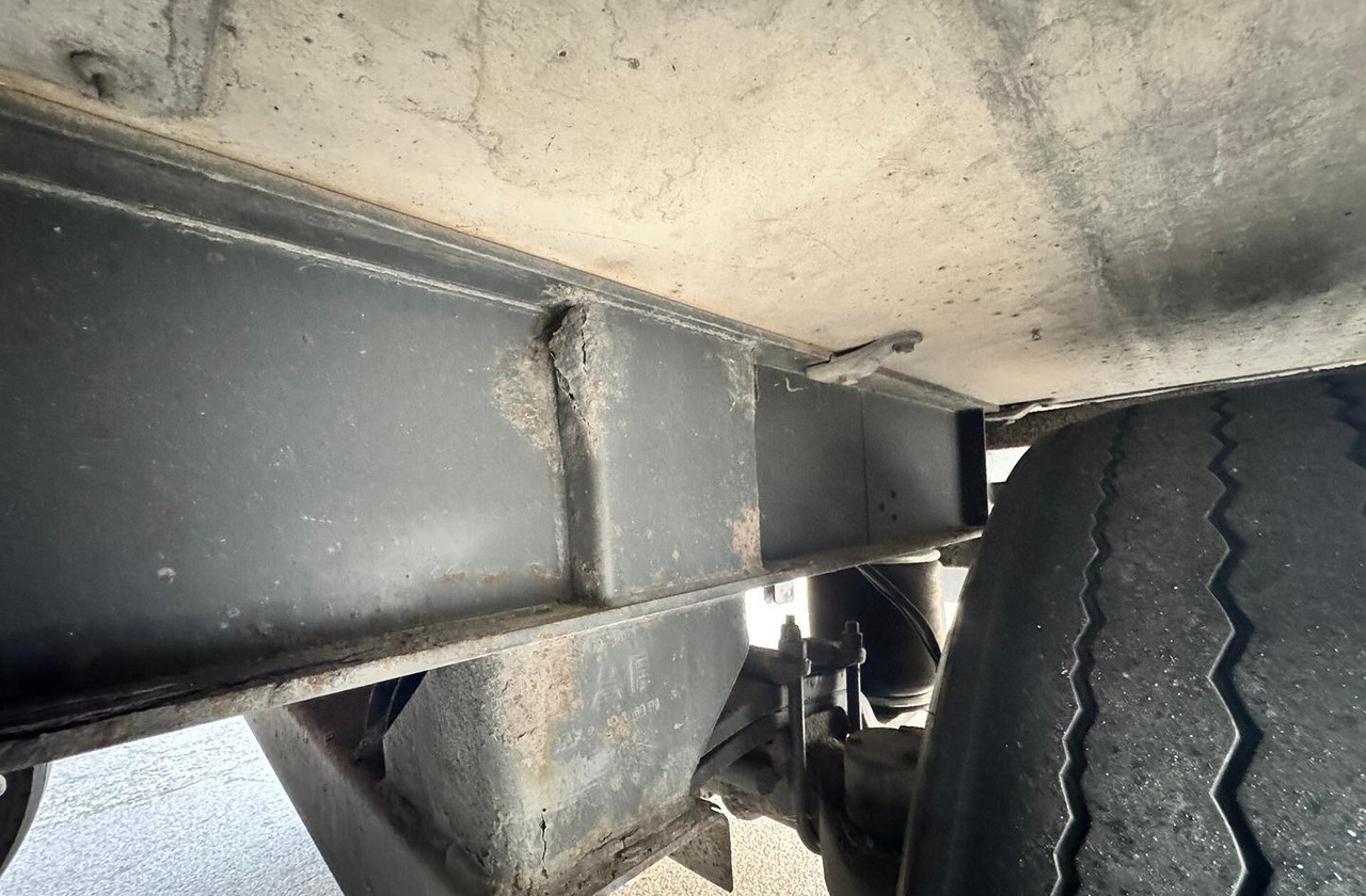 SEMIRIMORCHIO FRIGO CHEREAU лизинг SEMIRIMORCHIO FRIGO CHEREAU: фото 9 SEMIRIMORCHIO FRIGO CHEREAU лизинг SEMIRIMORCHIO FRIGO CHEREAU: фото 9