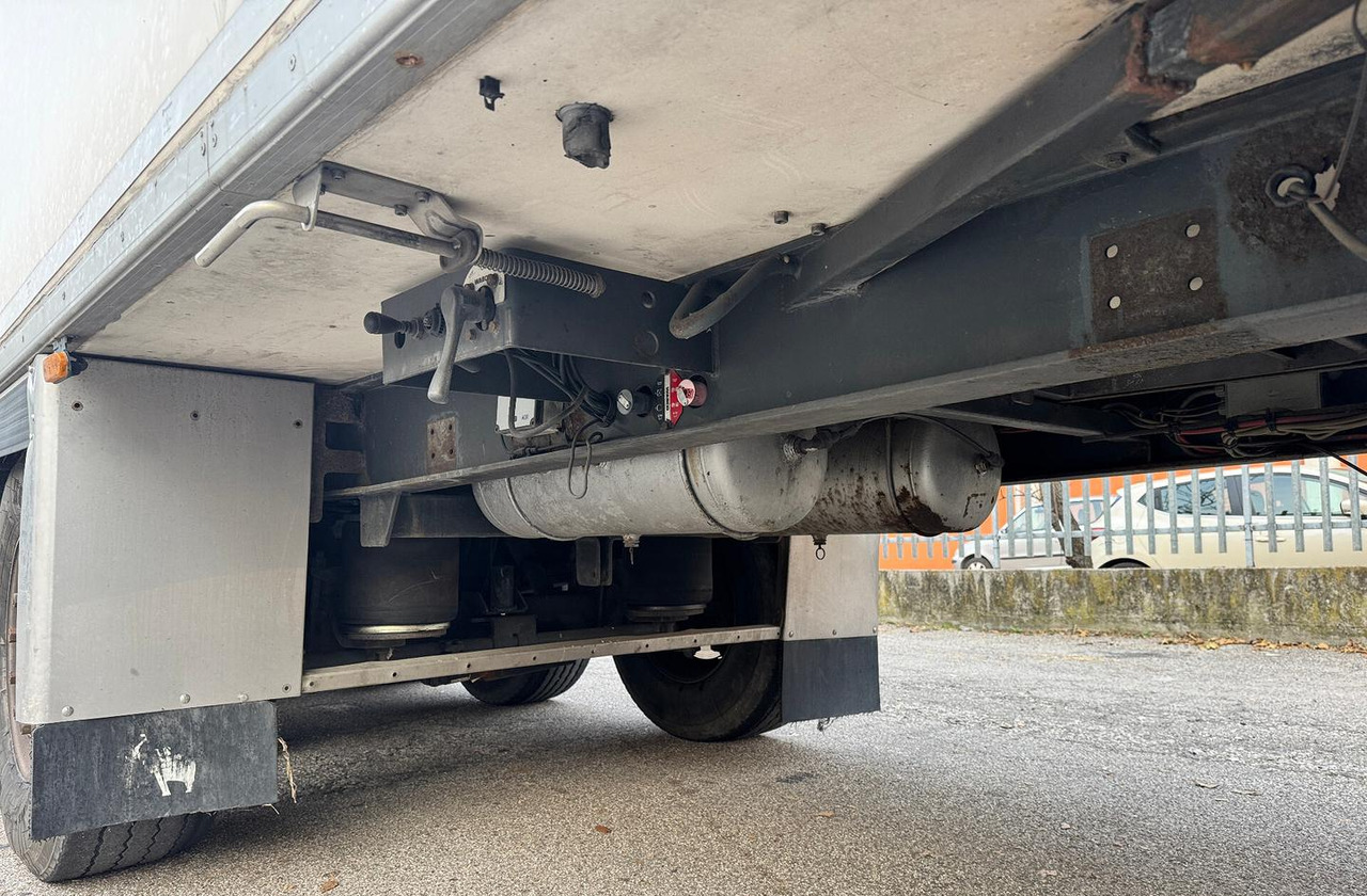 SEMIRIMORCHIO FRIGO CHEREAU лизинг SEMIRIMORCHIO FRIGO CHEREAU: фото 6 SEMIRIMORCHIO FRIGO CHEREAU лизинг SEMIRIMORCHIO FRIGO CHEREAU: фото 6