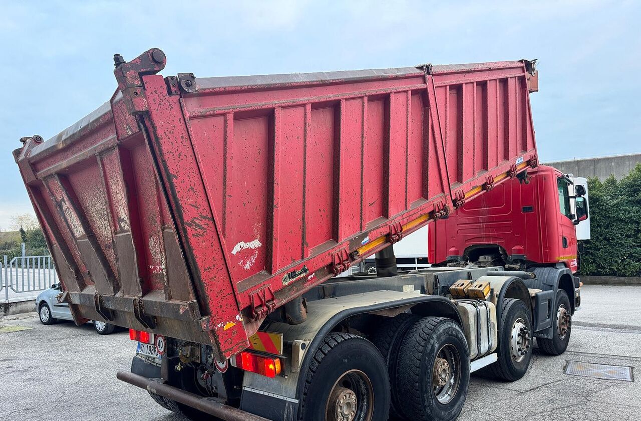 Scania R124/470 Ribaltabile 8X4 - Самосвал: фото 3 Scania R124/470 Ribaltabile 8X4 - Самосвал: фото 3