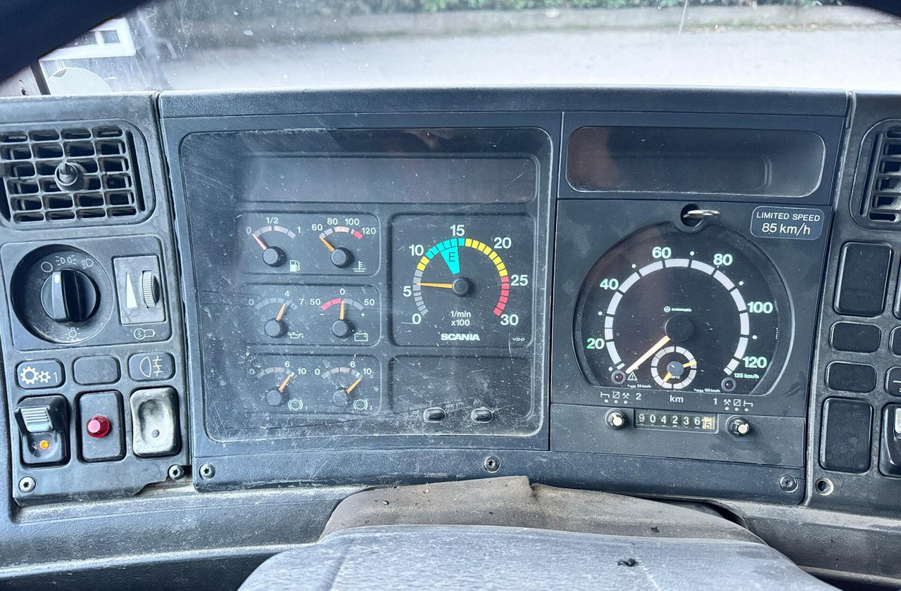 Scania R124/470 Ribaltabile 8X4 - Самосвал: фото 5 Scania R124/470 Ribaltabile 8X4 - Самосвал: фото 5