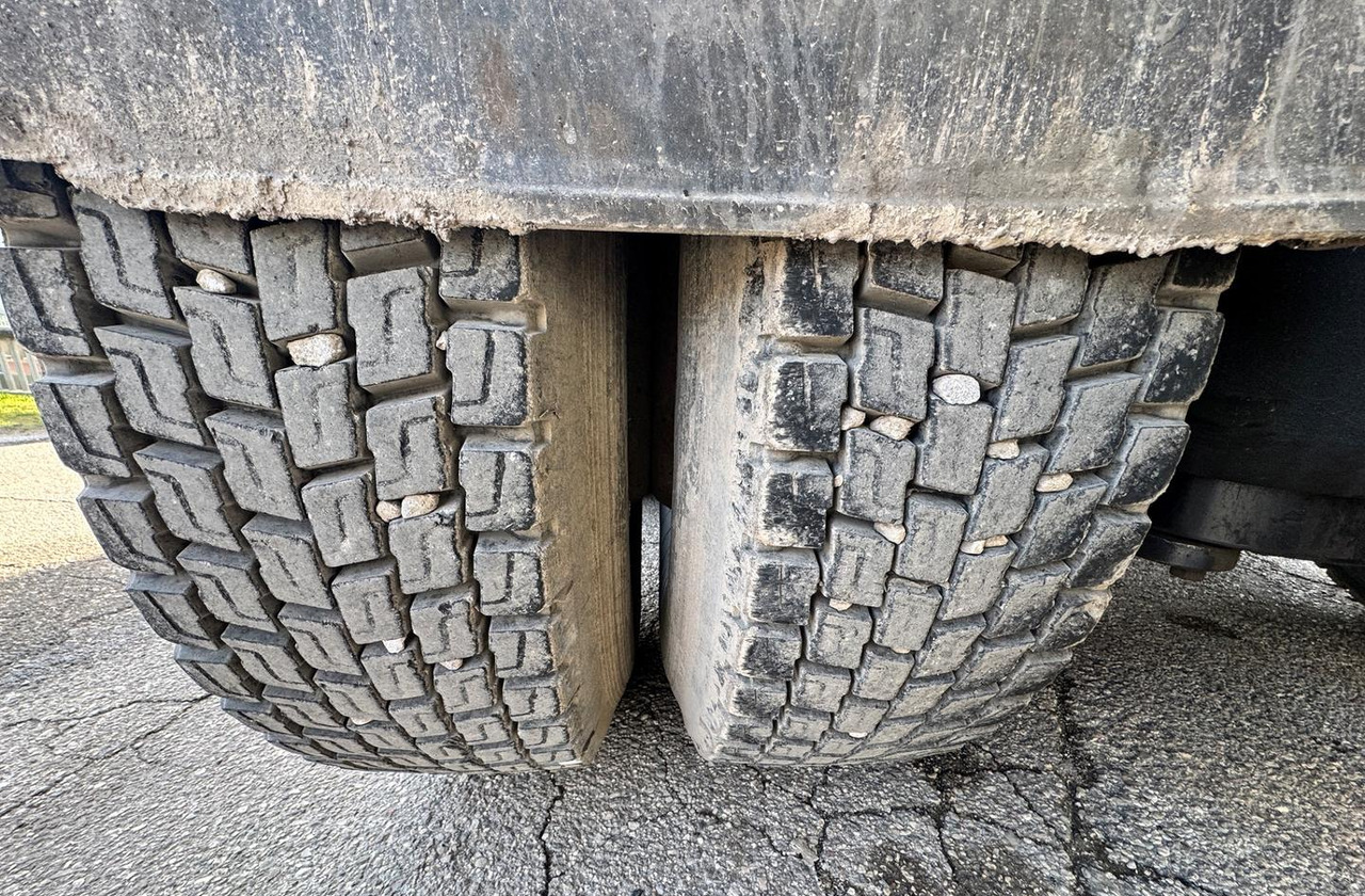 Semirimorchio Vasca 10 Gomme SHMITZ - Самосвальный полуприцеп: фото 5 Semirimorchio Vasca 10 Gomme SHMITZ - Самосвальный полуприцеп: фото 5