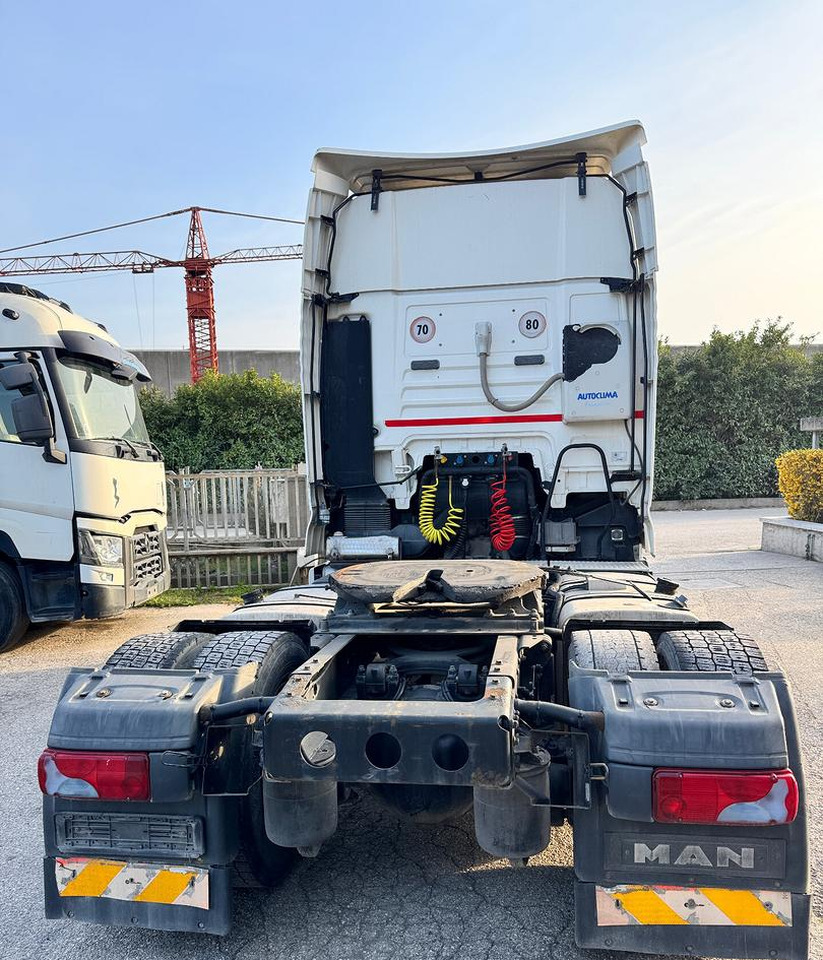 Man tgx 18.440 4x2 / 2011 / euro 5 - Тягач: фото 4 Man tgx 18.440 4x2 / 2011 / euro 5 - Тягач: фото 4