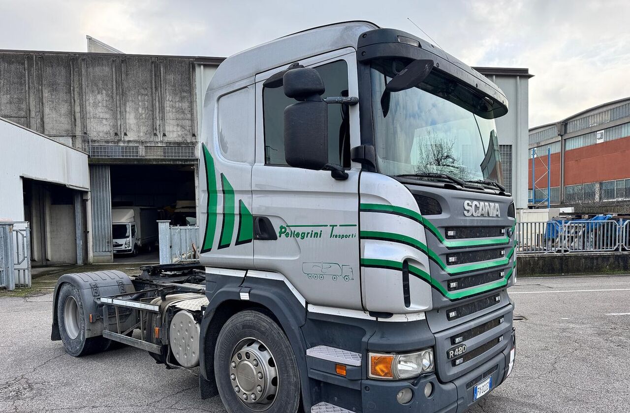 Scania R420 - 2008 - euro 4 Impianto Ribaltabile - Тягач: фото 2 Scania R420 - 2008 - euro 4 Impianto Ribaltabile - Тягач: фото 2