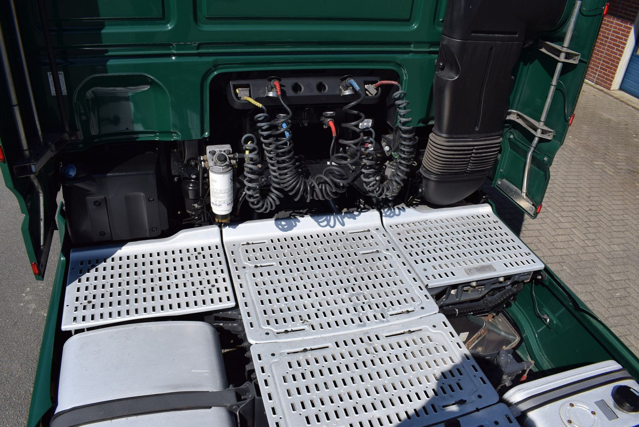 Тягач DAF  XF 530 FT Retarder Leder Standklima Hydraulik: фото 14