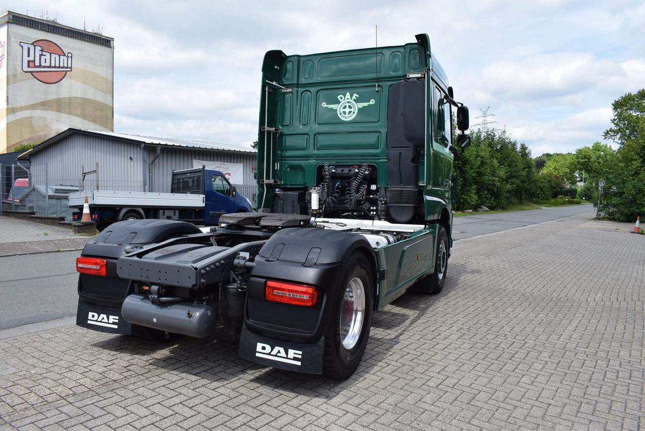 Тягач DAF  XF 530 FT Retarder Leder Standklima Hydraulik: фото 8