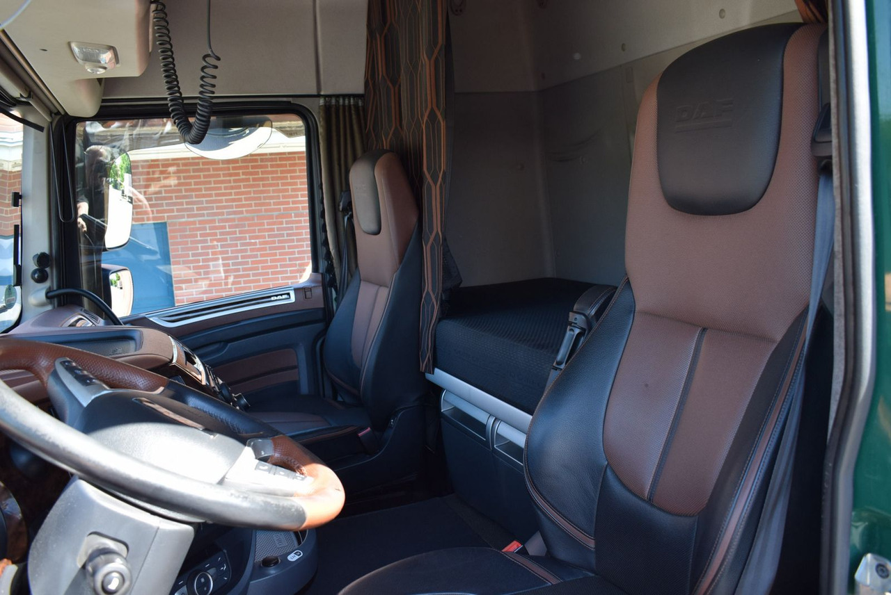 Тягач DAF  XF 530 FT Retarder Leder Standklima Hydraulik: фото 20