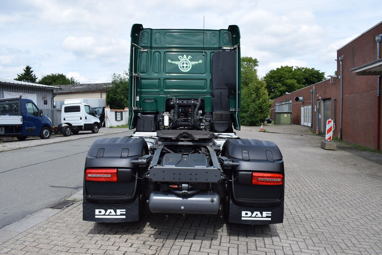 Тягач DAF  XF 530 FT Retarder Leder Standklima Hydraulik: фото 7