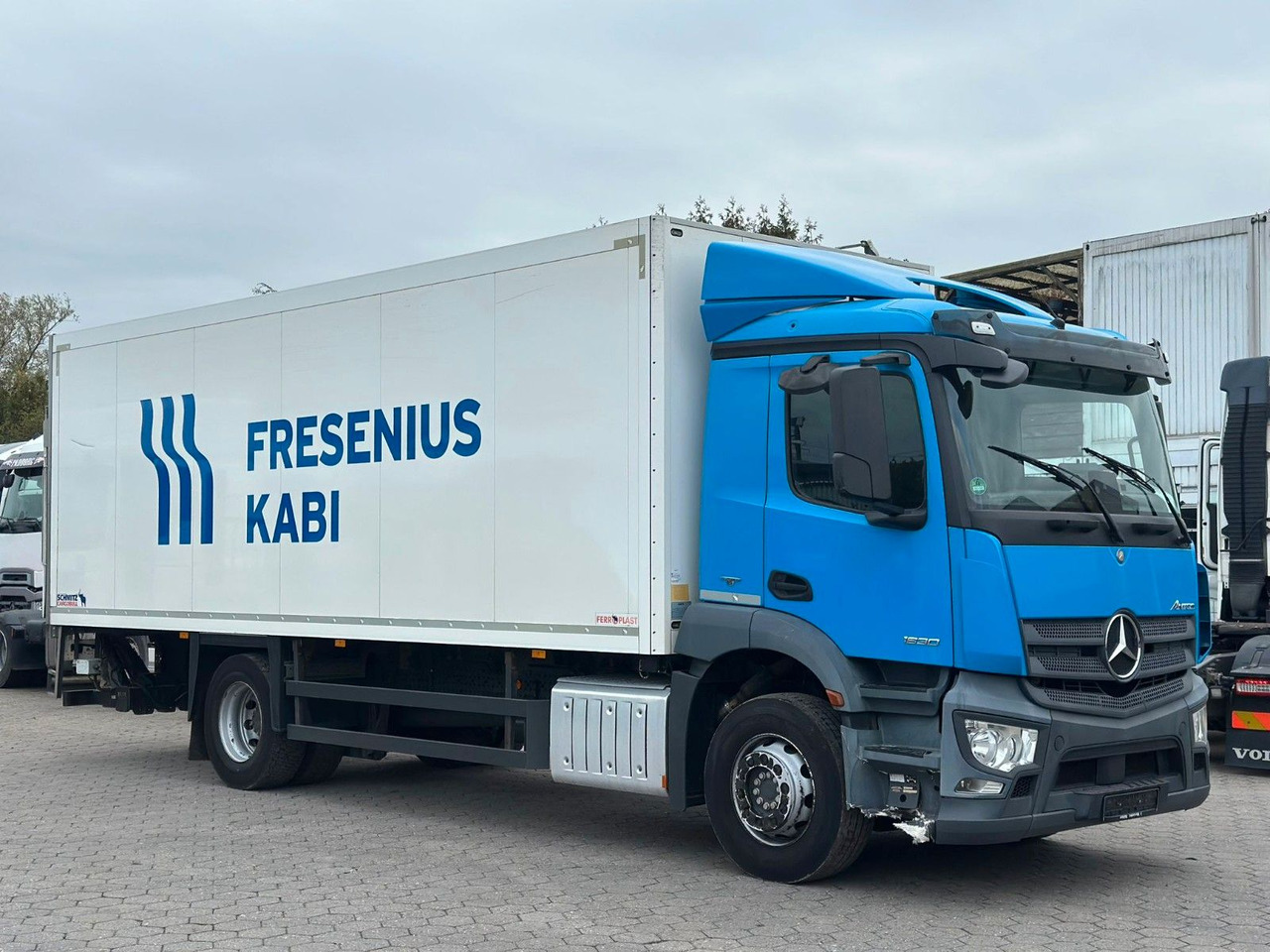 Mercedes-Benz Antos 1830+Isolierkoffer - Грузовик с закрытым кузовом: фото 3 Mercedes-Benz Antos 1830+Isolierkoffer - Грузовик с закрытым кузовом: фото 3