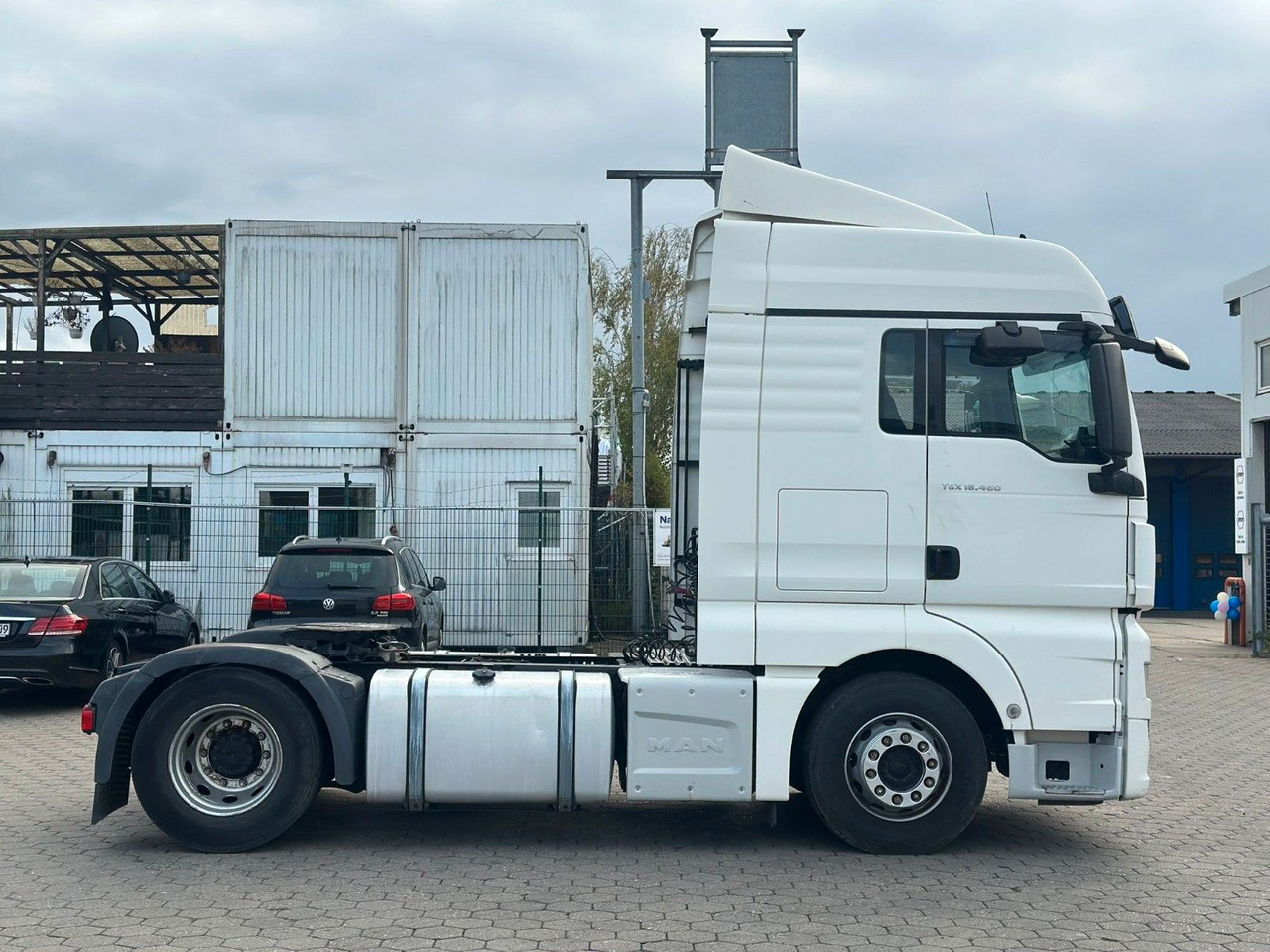 MAN TGX 18 460 XLX Retarterr+ - Тягач: фото 4 MAN TGX 18 460 XLX Retarterr+ - Тягач: фото 4