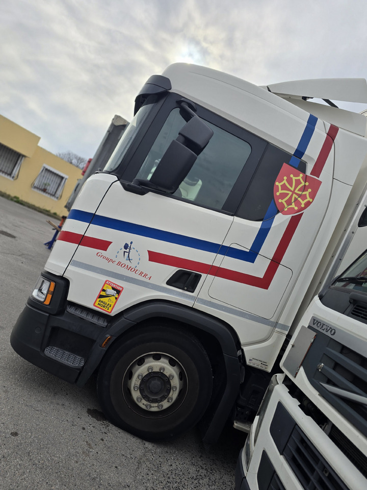 Грузовик-контейнеровоз/ Сменный кузов SCANIA R 450: фото 12