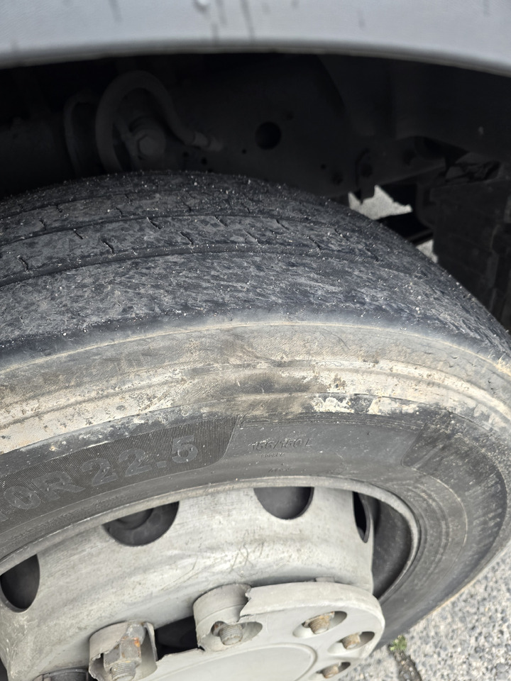 Тягач RENAULT PREMIUM 460 DXI: фото 6 Тягач RENAULT PREMIUM 460 DXI: фото 6