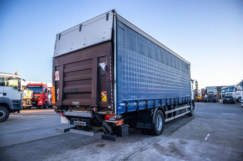 MAN TGM 18.340 BL+DHOLLANDIA - Тентованный грузовик: фото 3 MAN TGM 18.340 BL+DHOLLANDIA - Тентованный грузовик: фото 3
