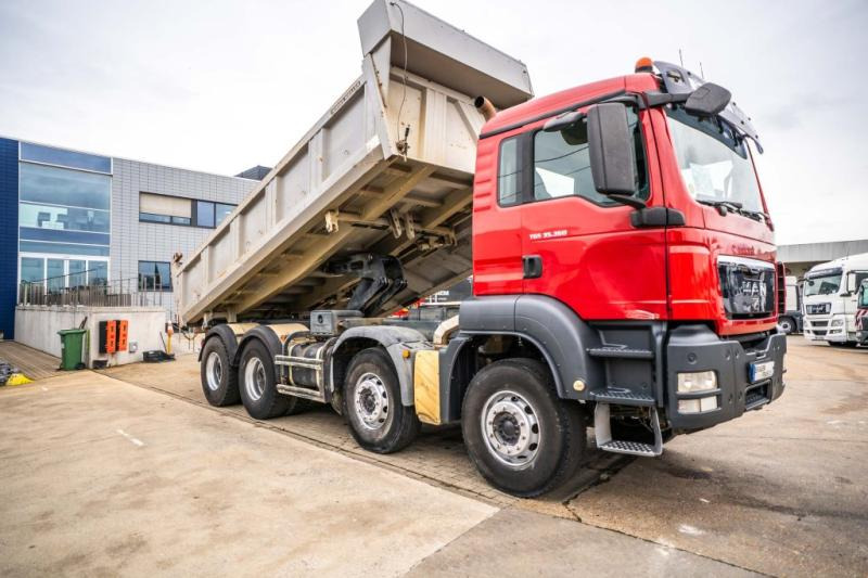 MAN TGS 35.360 BB - Самосвал: фото 2 MAN TGS 35.360 BB - Самосвал: фото 2