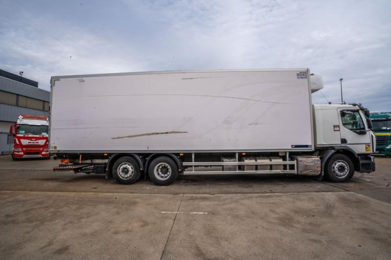 Renault D WIDE 380 DXI +CARRIER 1250 MT+DHOLLANDIA - Рефрижератор: фото 3 Renault D WIDE 380 DXI +CARRIER 1250 MT+DHOLLANDIA - Рефрижератор: фото 3