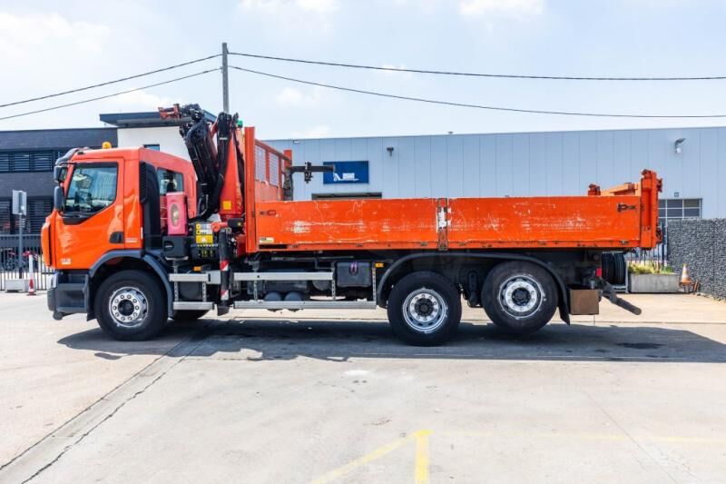 Renault LANDER 380 DXI + PALFINGER 16T/m+3EXT+ROTA+RADIO - Самосвал, Автоманипулятор: фото 4 Renault LANDER 380 DXI + PALFINGER 16T/m+3EXT+ROTA+RADIO - Самосвал, Автоманипулятор: фото 4