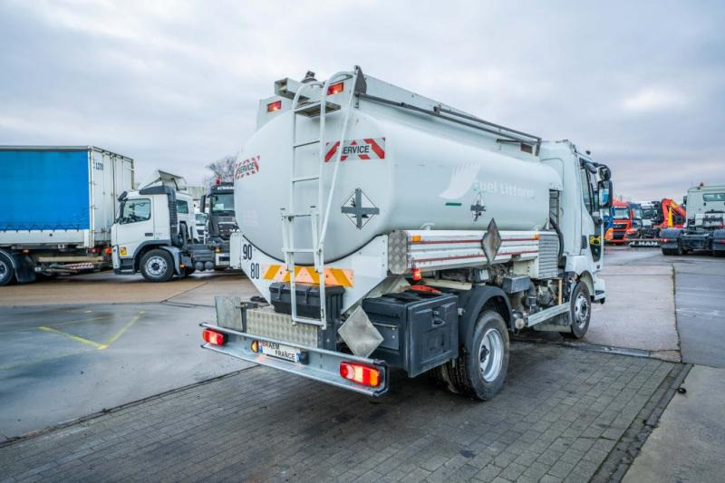 Renault MIDLUM 180 DCI + CUVE 6000L/ 3 COMP - Грузовик-цистерна: фото 4 Renault MIDLUM 180 DCI + CUVE 6000L/ 3 COMP - Грузовик-цистерна: фото 4