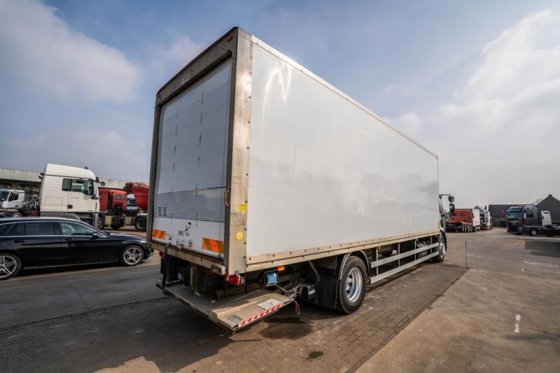 Renault MIDLUM 270 DXI - Грузовик с закрытым кузовом: фото 4 Renault MIDLUM 270 DXI - Грузовик с закрытым кузовом: фото 4