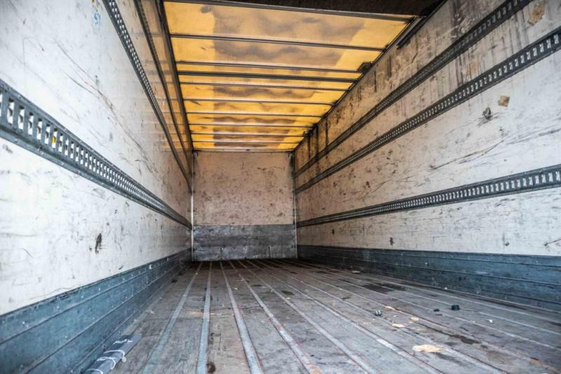 Renault MIDLUM 270 DXI - Грузовик с закрытым кузовом: фото 5 Renault MIDLUM 270 DXI - Грузовик с закрытым кузовом: фото 5