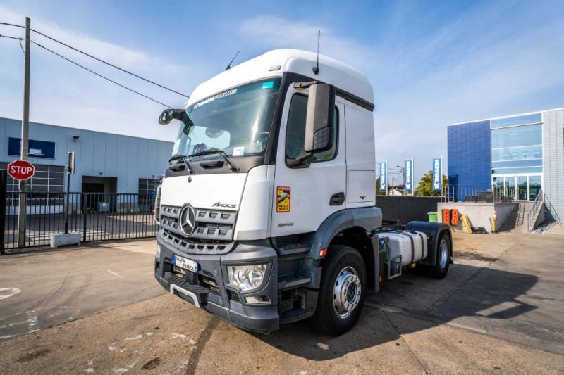 Mercedes AROCS 1843 LS ( NO ACTROS) - Тягач: фото 1 Mercedes AROCS 1843 LS ( NO ACTROS) - Тягач: фото 1