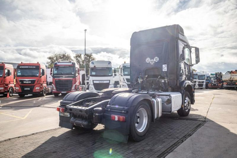 Mercedes AROCS 1843 LS ( NO ACTROS) +HYDRAULIQUE - Тягач: фото 3 Mercedes AROCS 1843 LS ( NO ACTROS) +HYDRAULIQUE - Тягач: фото 3