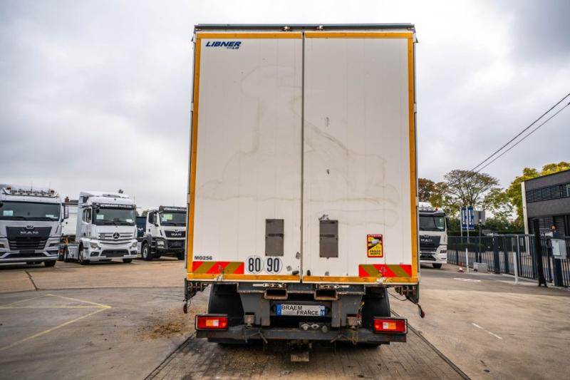 Volvo FH 13 460 -6x2 ( +E64419=+2500€-AANHANGER) - Тентованный грузовик: фото 5 Volvo FH 13 460 -6x2 ( +E64419=+2500€-AANHANGER) - Тентованный грузовик: фото 5