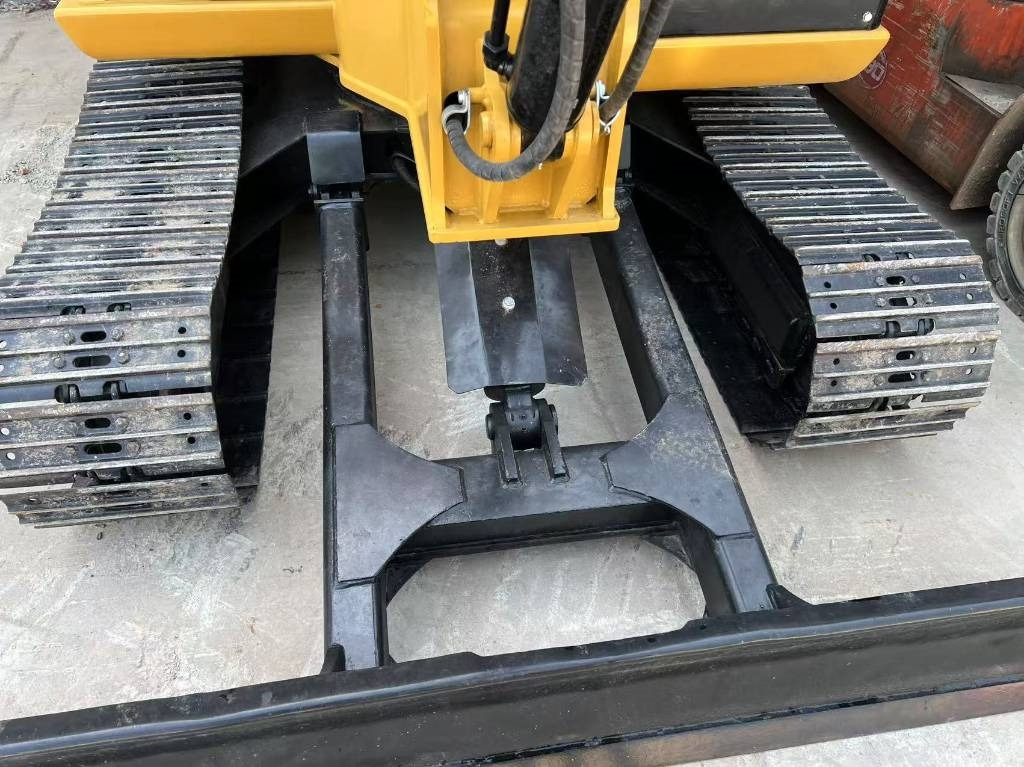 CAT 305.5E2 - Мини-экскаватор: фото 4 CAT 305.5E2 - Мини-экскаватор: фото 4